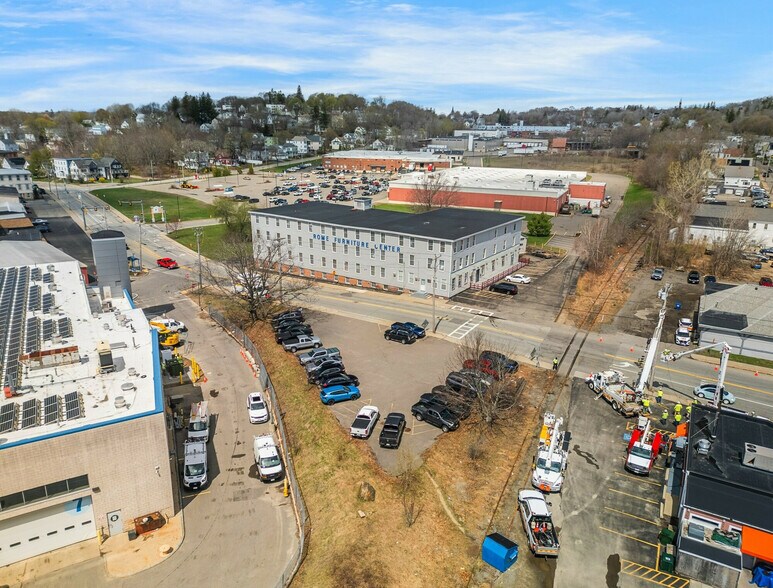 562 Main St, Gardner, MA à vendre - Autre – Image 2 sur 9