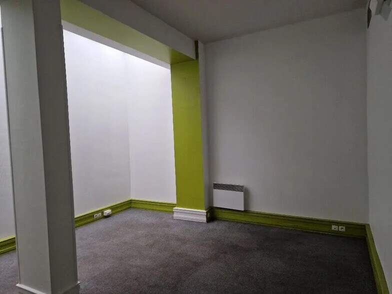 Bureau dans Paris à louer - Photo de l’immeuble – Image 1 sur 4