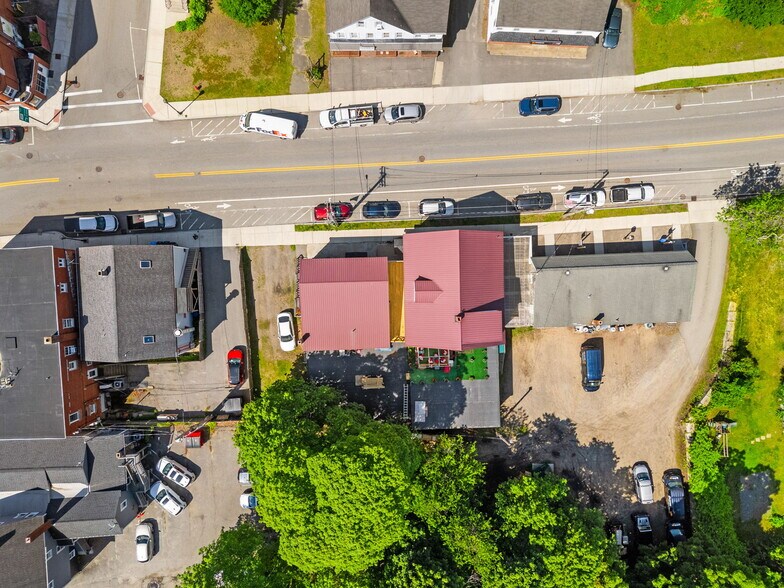 15 Church St, Merrimac, MA à louer - Photo de l’immeuble – Image 3 sur 9