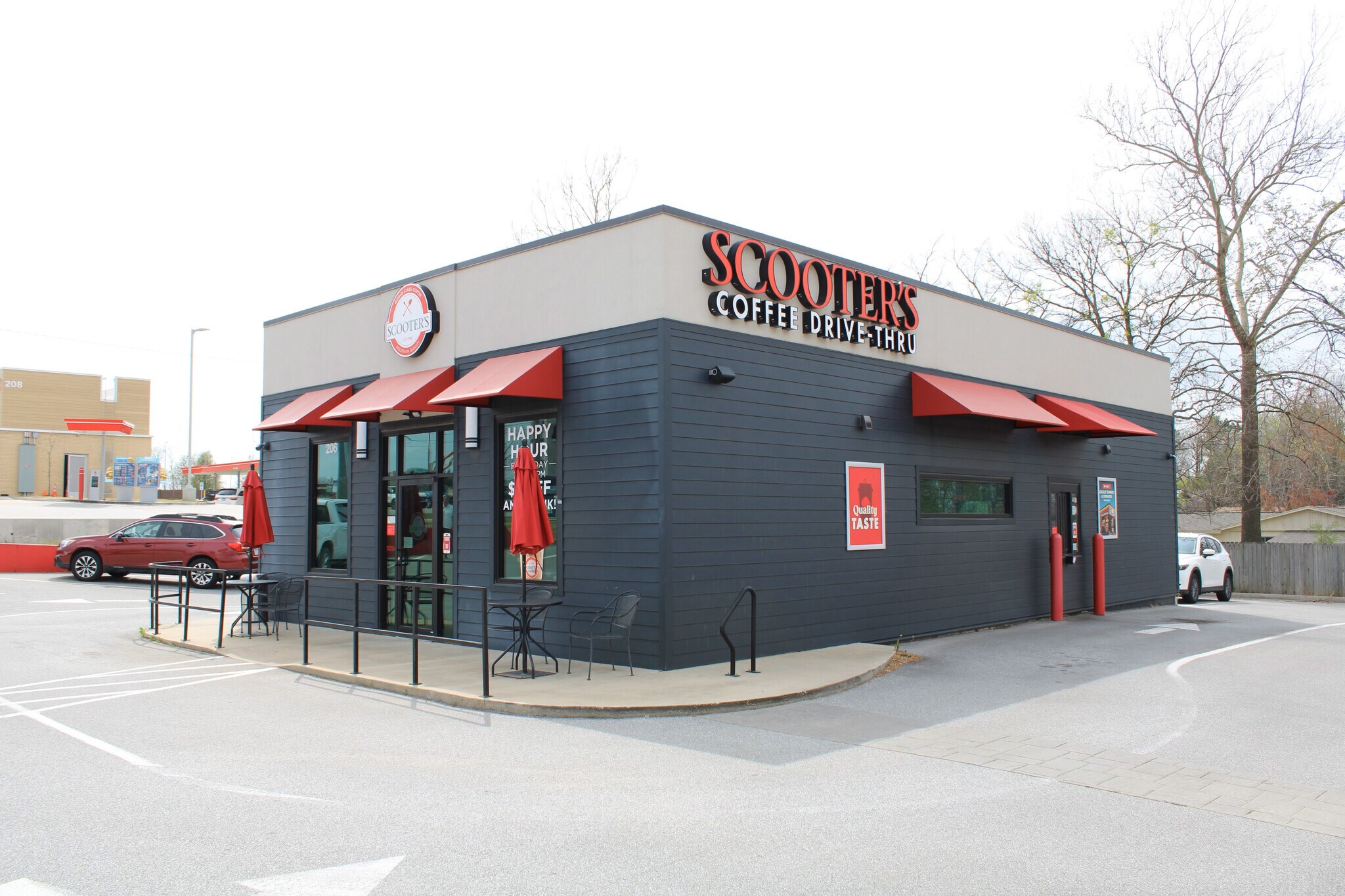 206 S Walton Blvd, Bentonville, AR à louer Photo de l’immeuble– Image 1 sur 7
