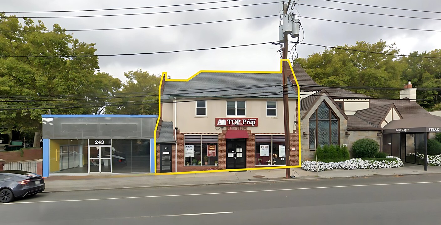 251 Northern Blvd, Great Neck, NY à vendre Photo de l’immeuble– Image 1 sur 12