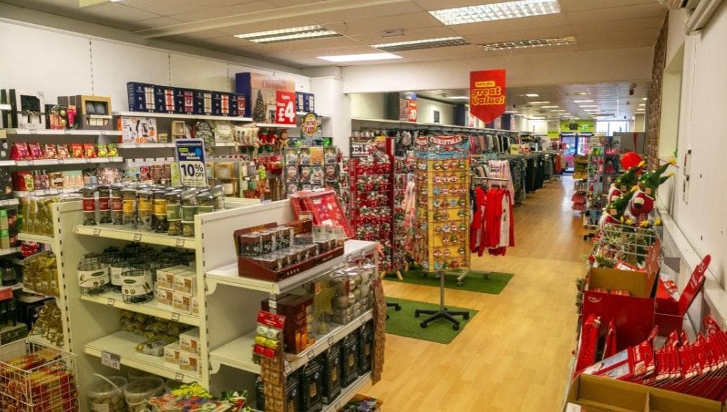 66-68 High St, Blairgowrie, PKN PH10 6DF - Lot 66-68 - - Photo intérieure - Image 1 of 2