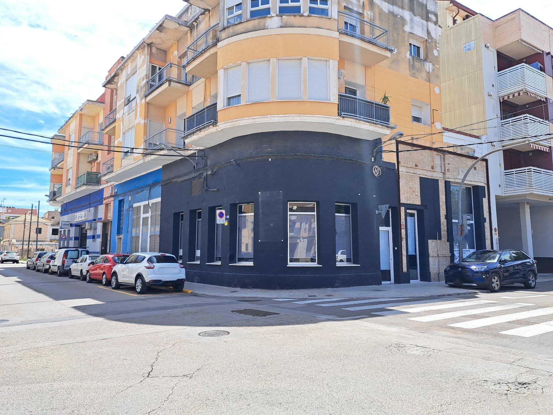 Carrer Mare de Déu de la Murta, Alzira, Valencia à louer Photo de l’immeuble– Image 1 sur 14