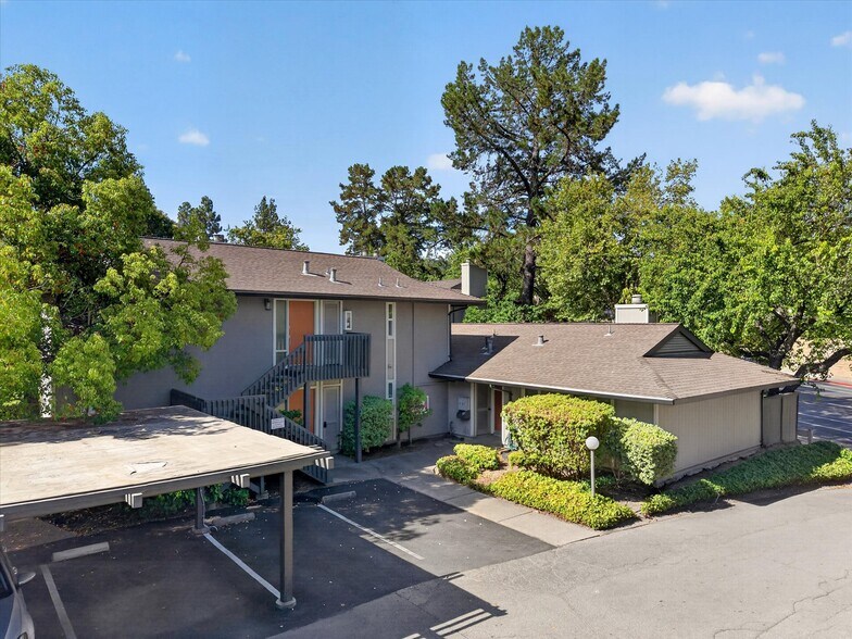 1920 Camino Verde, Walnut Creek, CA à vendre - Photo de l’immeuble – Image 1 sur 37