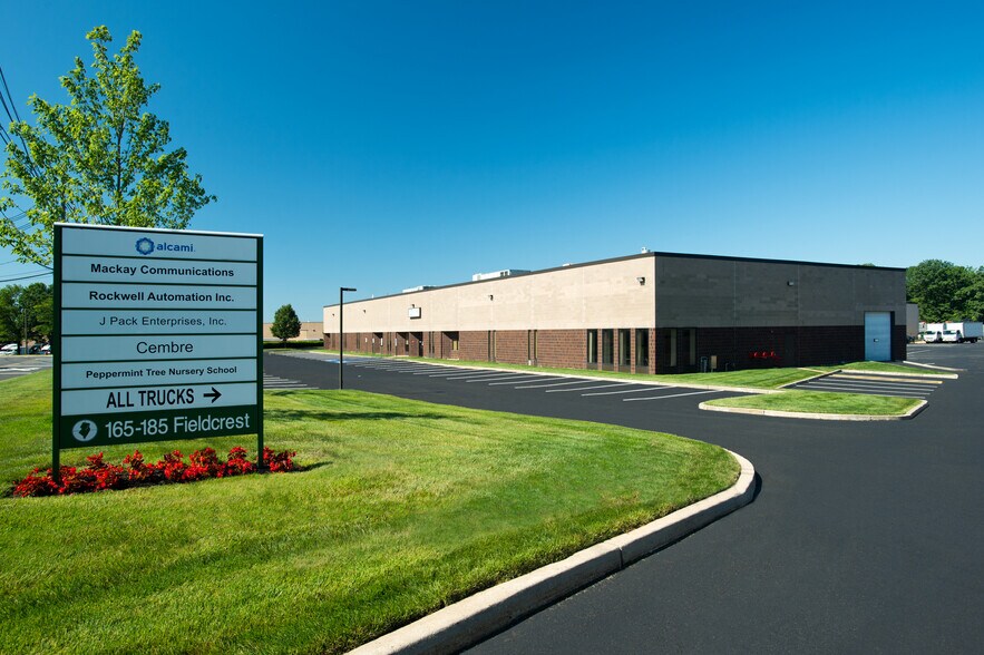 165-181 Fieldcrest Ave, Edison, NJ à louer - Photo de l’immeuble – Image 2 sur 6