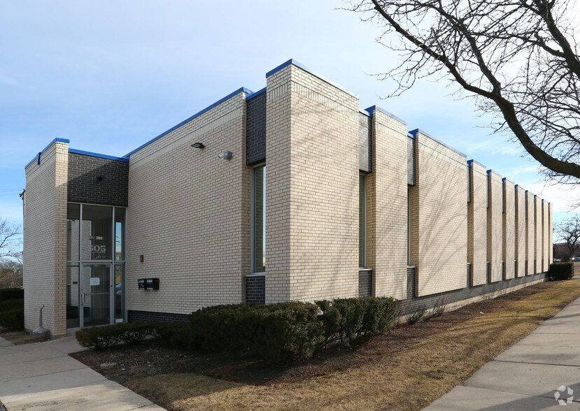 505 Busse Hwy, Park Ridge, IL à vendre - Photo de l’immeuble – Image 1 sur 8