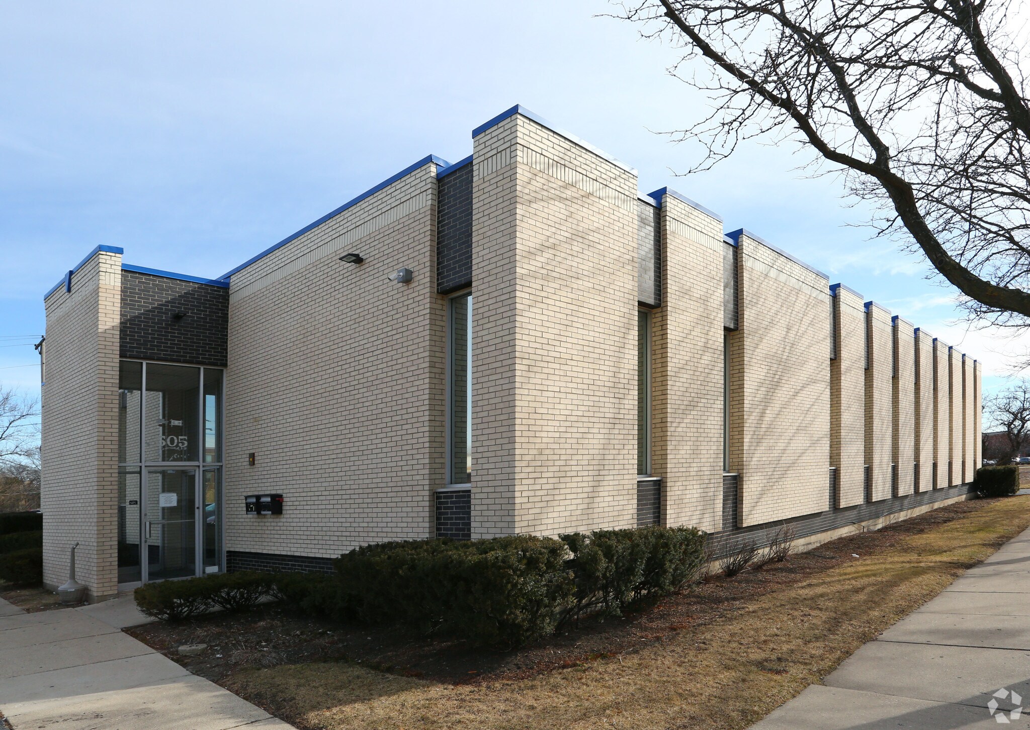 505 Busse Hwy, Park Ridge, IL à vendre Photo de l’immeuble– Image 1 sur 9