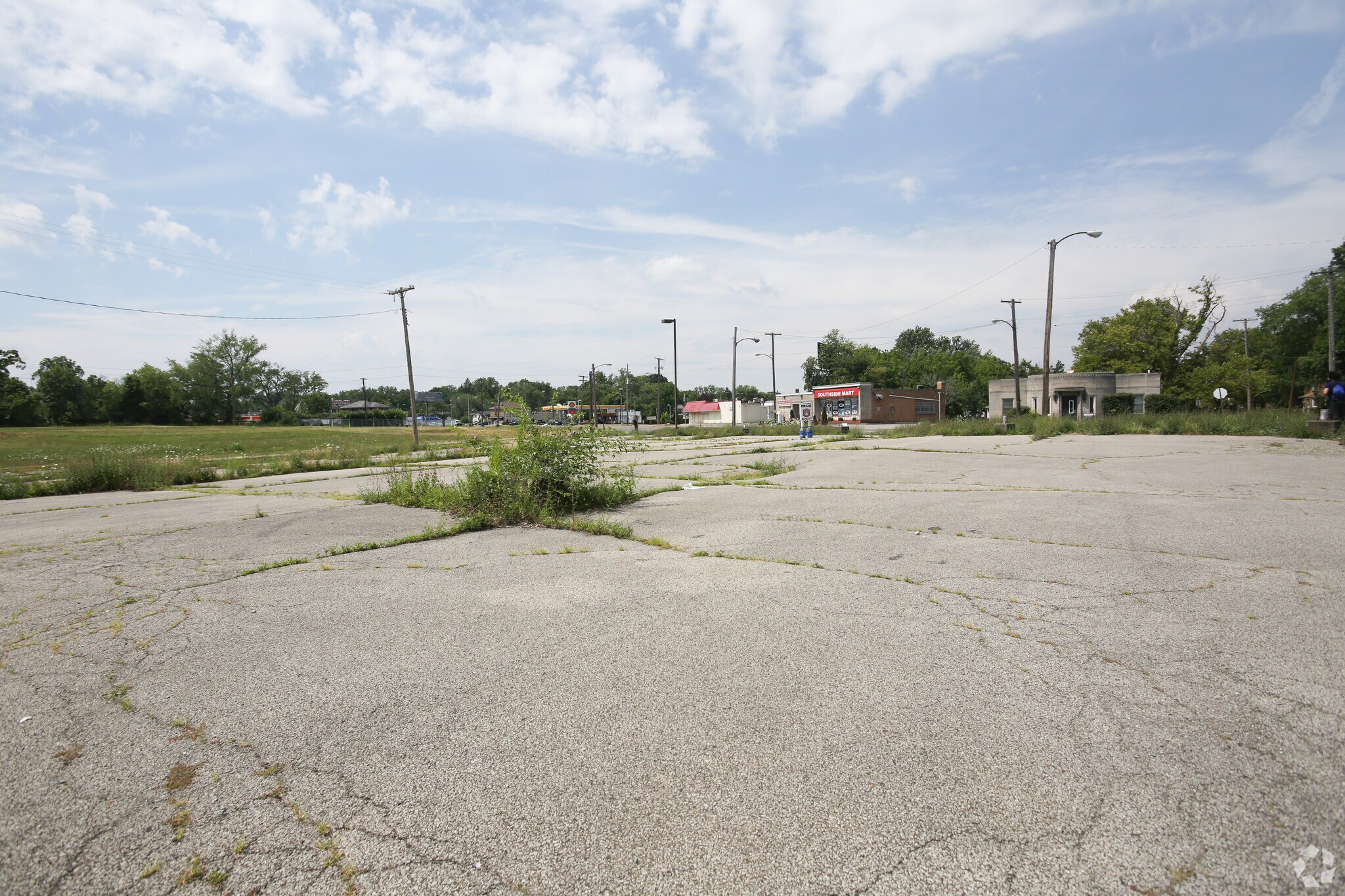 3107 Market St, Youngstown, OH à vendre Photo de l’immeuble– Image 1 sur 3