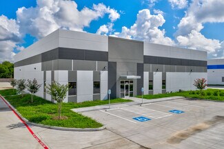 Plus de détails pour 14925 E Hampton Cir, Houston, TX - Industriel/Logistique à vendre