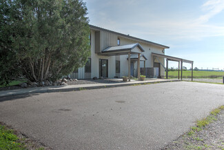 Plus de détails pour 1525 Industrial Park Blvd, Mora, MN - Industriel/Logistique à vendre