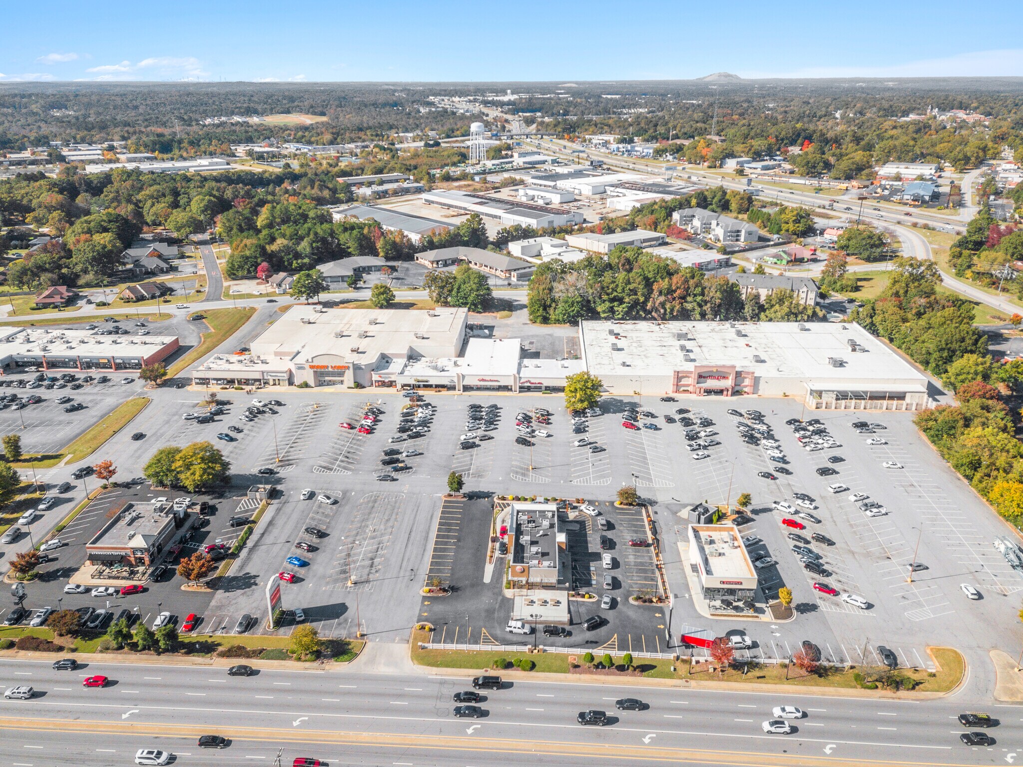 1485-1527 Highway 138, Conyers, GA à louer Photo principale– Image 1 sur 18