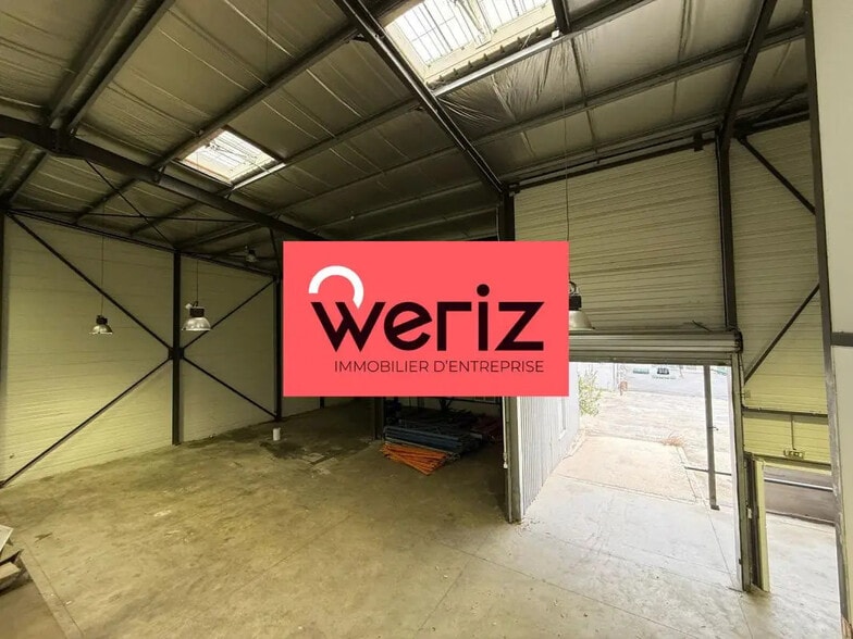 Local d’activités dans Aubagne à louer - Photo intérieure – Image 2 sur 9