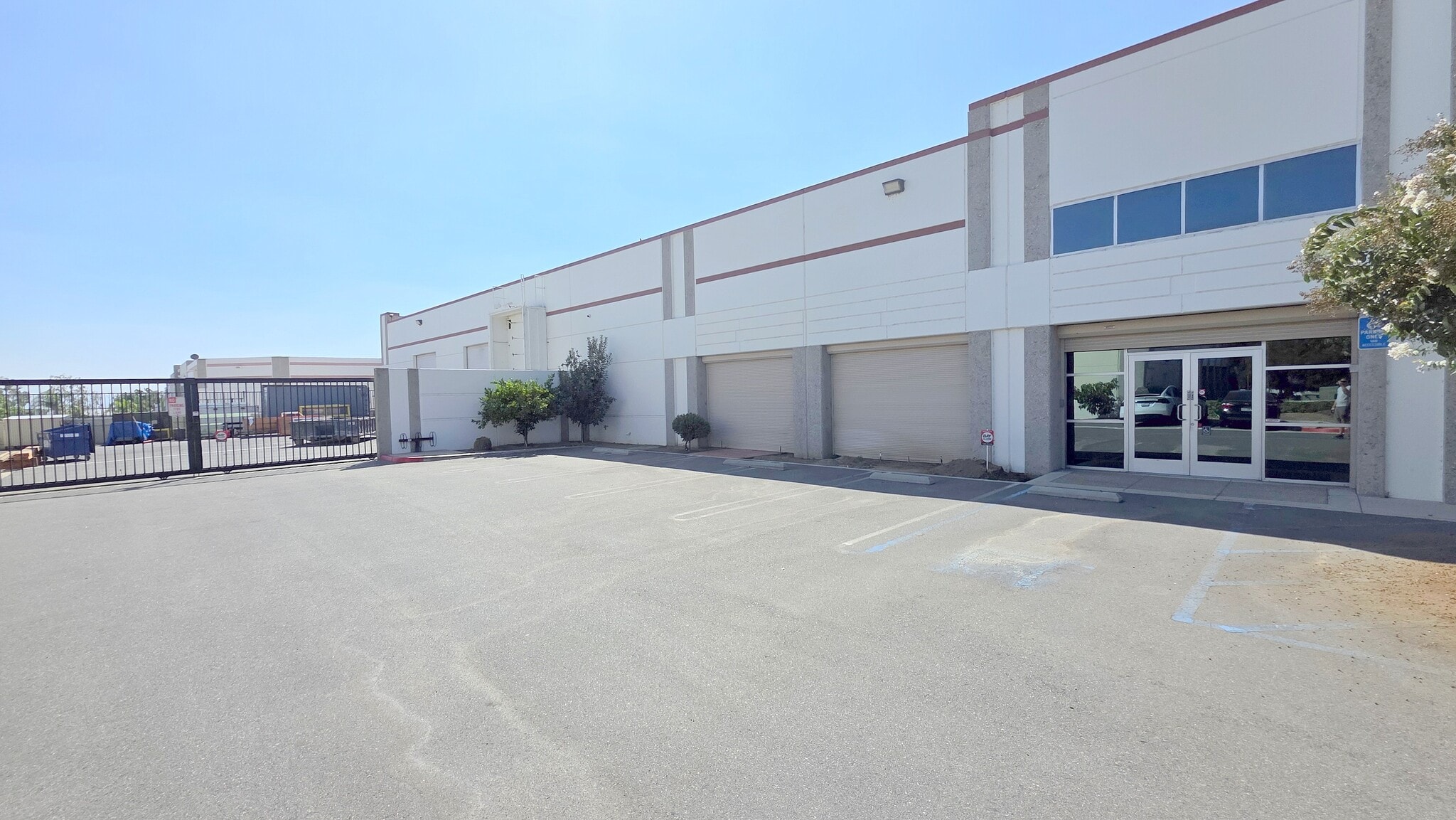 10235 8th St, Rancho Cucamonga, CA à louer Photo intérieure– Image 1 sur 30