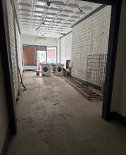 543 E 6th St, New York, NY à louer Photo de l’immeuble– Image 2 sur 3