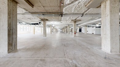 675 Ponce de Leon Ave NE, Atlanta, GA à louer Numérisation 3D Matterport– Image 1 sur 2