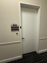 55 Merrick Way, Coral Gables, FL à louer Photo intérieure– Image 2 sur 6