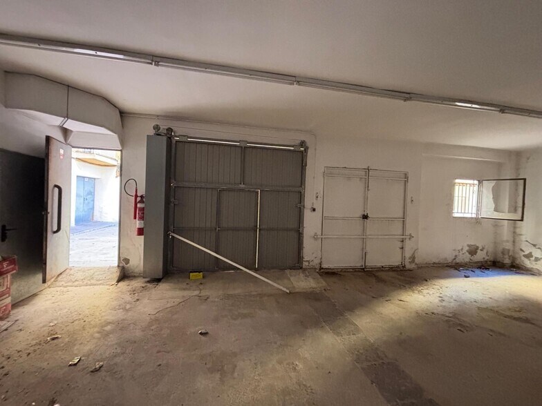 Local commercial dans Gandia, Valencia à vendre - Photo intérieure – Image 2 sur 23