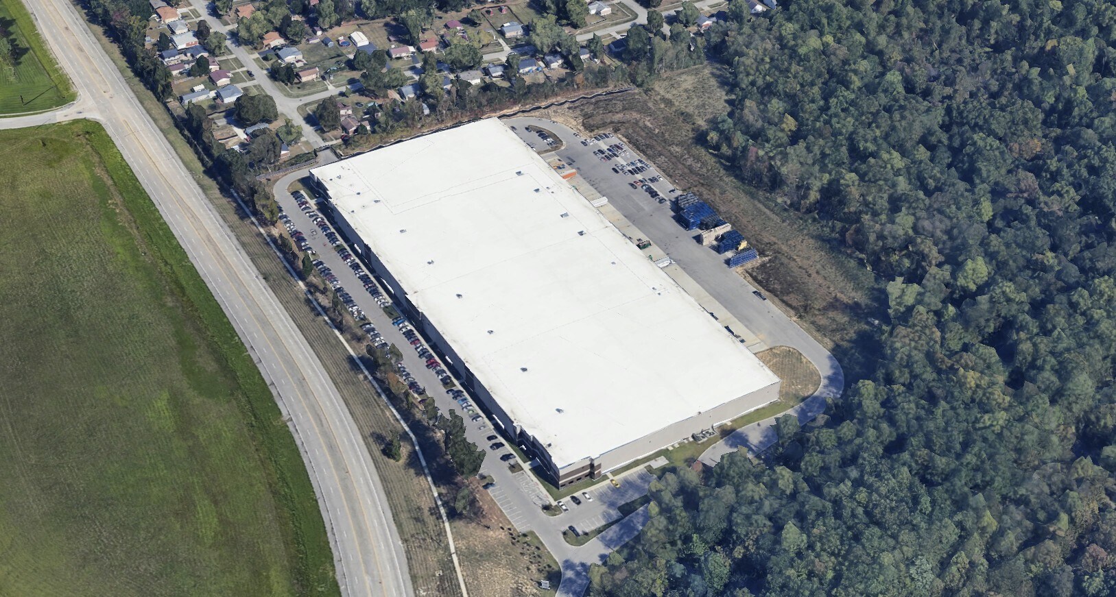 7001 Greenbelt Hwy, Louisville, KY à louer Photo de l’immeuble– Image 1 sur 2