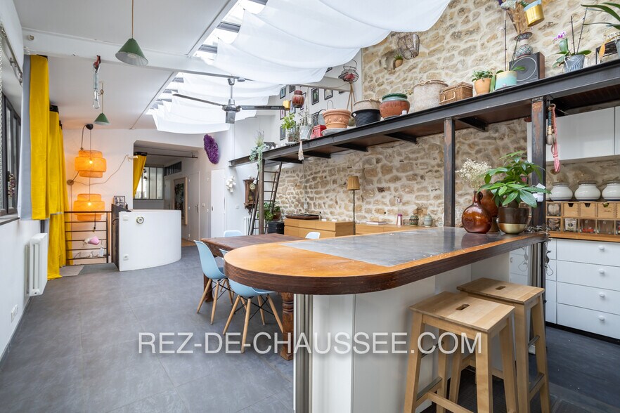 Immeuble residentiel dans Paris à vendre - Photo de l’immeuble – Image 3 sur 12