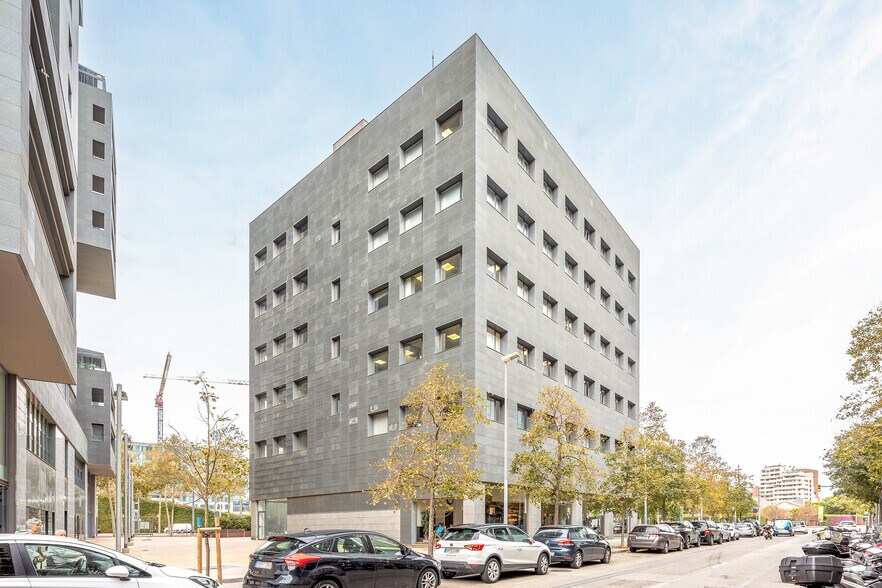 Espace de coworking dans Avinguda Diagonal, 131, Barcelone à louer - Photo de l’immeuble – Image 3 sur 4