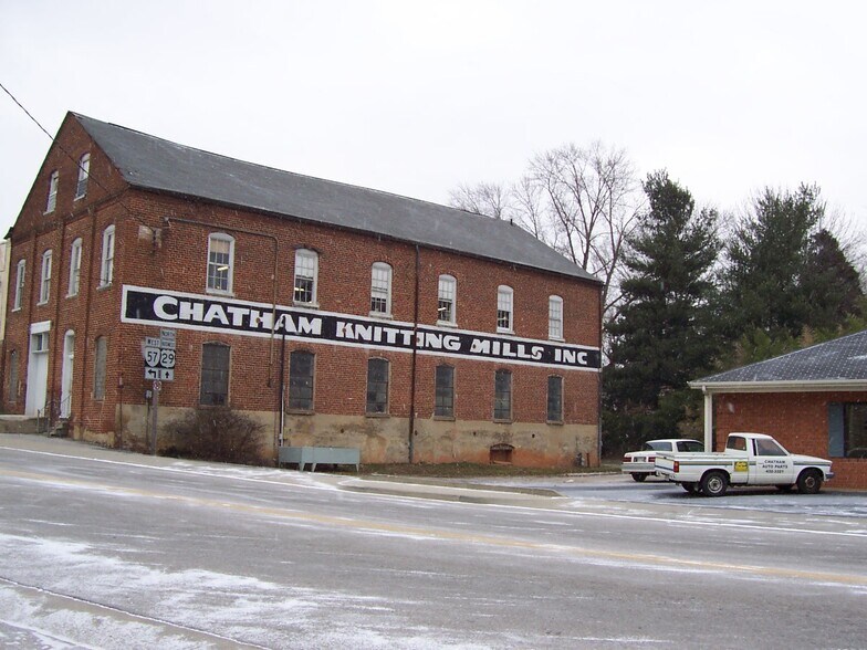 119 S Main St, Chatham, VA à vendre - Photo de l’immeuble – Image 1 sur 4