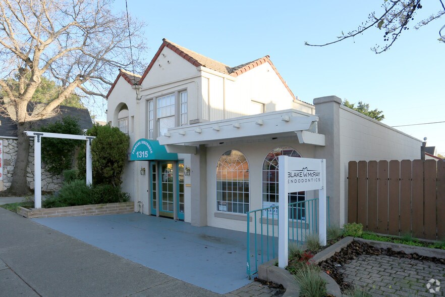 1315 Tennessee St, Vallejo, CA à vendre - Photo principale – Image 1 sur 10