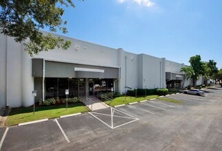 5553 Anglers Ave, Fort Lauderdale, FL à louer Photo intérieure– Image 1 sur 9