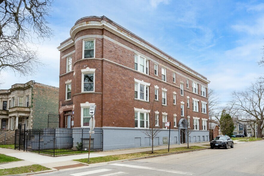 Englewood Portfolio portefeuille de 3 biens à vendre sur LoopNet.fr - Photo de l’immeuble – Image 2 sur 4