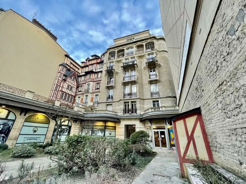Bureau dans Rouen à louer - Photo de l’immeuble – Image 1 sur 8