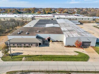 Plus de détails pour 5900 Pennsylvania Ave, Maple Heights, OH - Industriel/Logistique à vendre