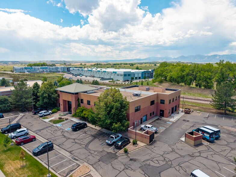 413 S Arthur Ave, Louisville, CO à vendre - Photo de l’immeuble – Image 3 sur 33