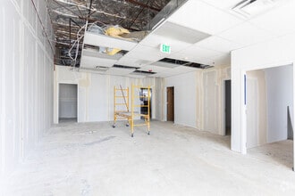 4750 Wiley Post Way, Salt Lake City, UT à louer Photo intérieure– Image 2 sur 5