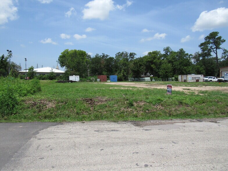 1001 Airline Dr, Katy, TX à vendre - Photo de l’immeuble – Image 3 sur 8