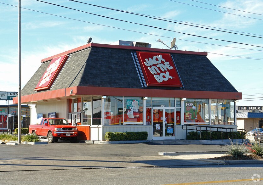 4319 Vance Jackson Rd, San Antonio, TX à louer - Autre – Image 2 sur 7