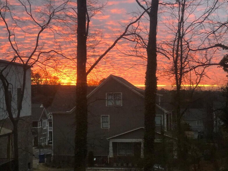 1344 Boyd Ave NW, Atlanta, GA à louer - Photo de l’immeuble – Image 3 sur 4