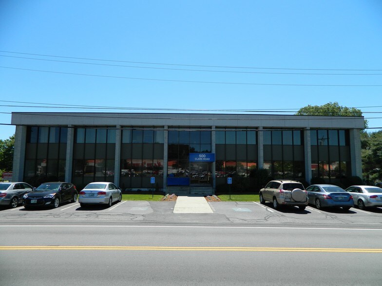 500 Clark Rd, Tewksbury, MA à vendre - Photo de l’immeuble – Image 3 sur 14