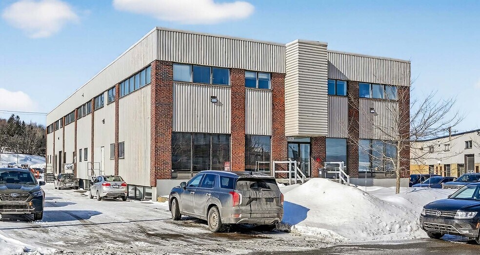 Propriétés commerciales - Usage mixte portefeuille de 2 biens à vendre sur LoopNet.fr - Photo de l’immeuble – Image 3 sur 20