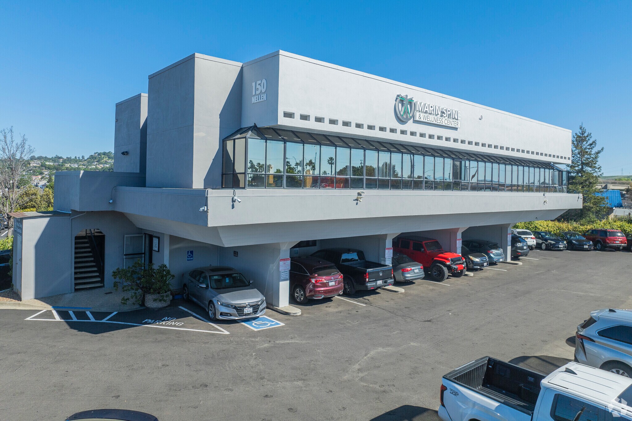 150 Nellen Ave, Corte Madera, CA à louer Photo de l’immeuble– Image 1 sur 8