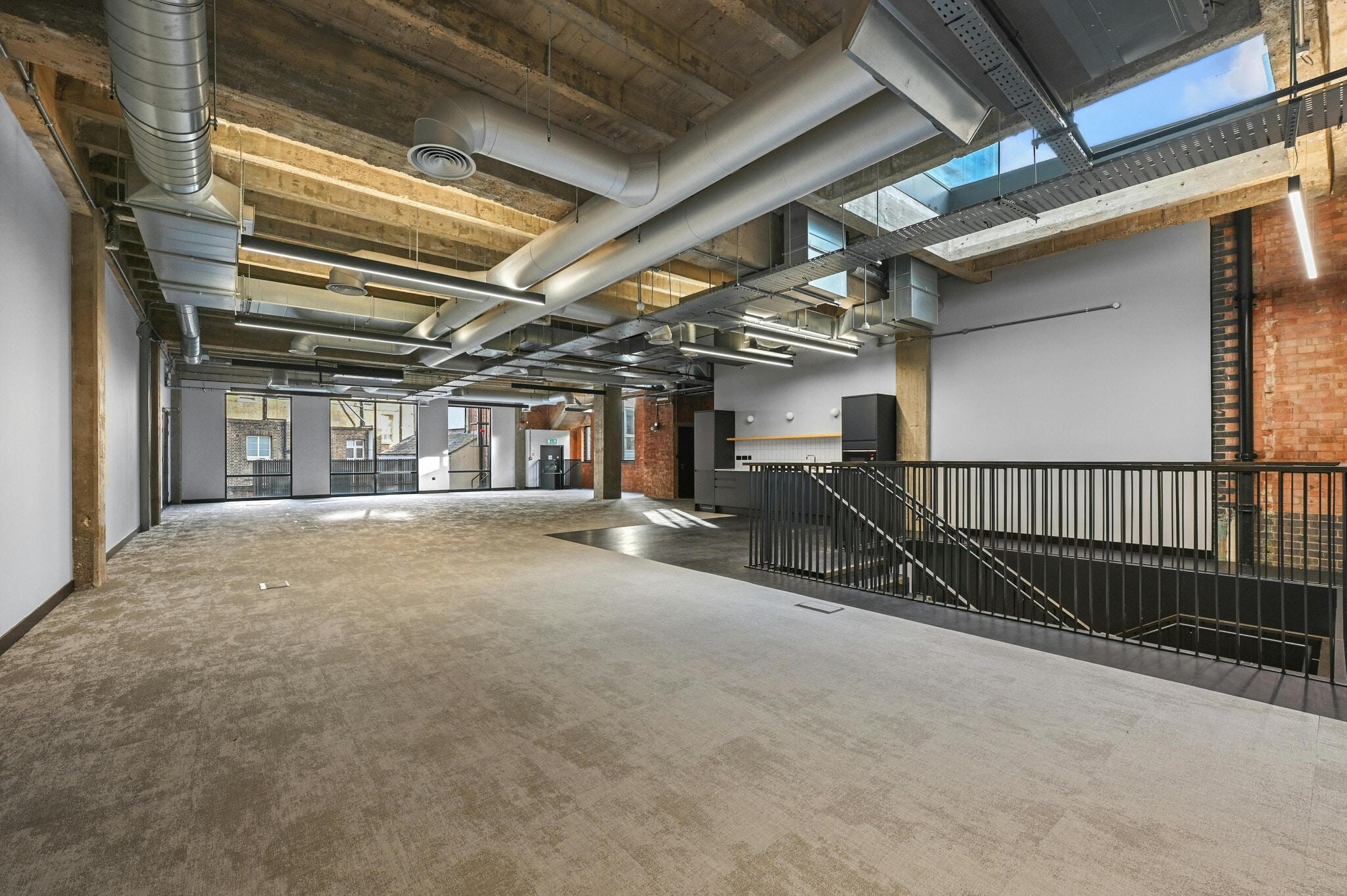 338-346 Goswell Rd, Londres à louer Photo de l’immeuble– Image 1 sur 14