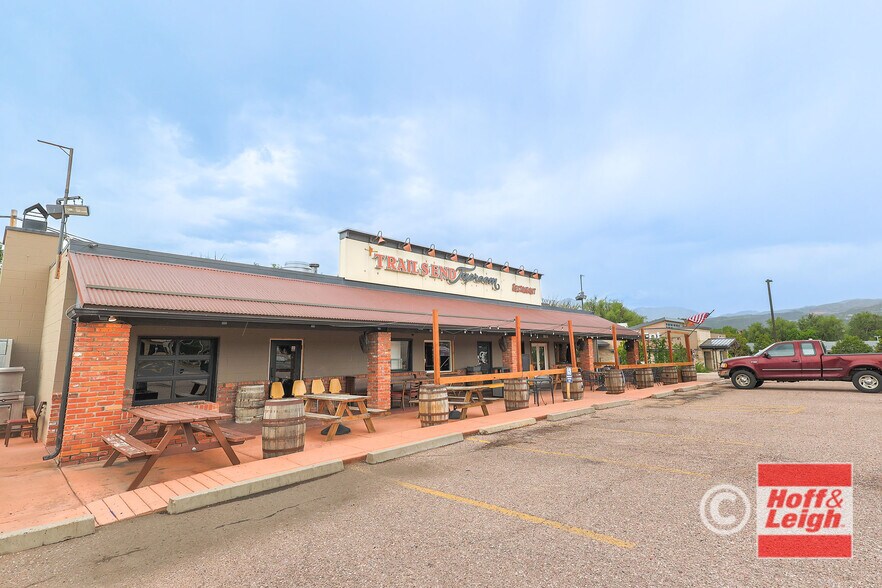 2925 W Colorado Ave, Colorado Springs, CO à louer - Photo de l’immeuble – Image 1 sur 15