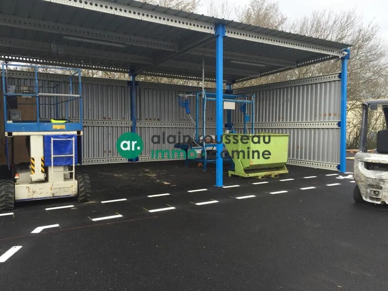 Terrain dans Écouflant à louer - Photo de l’immeuble – Image 3 sur 3