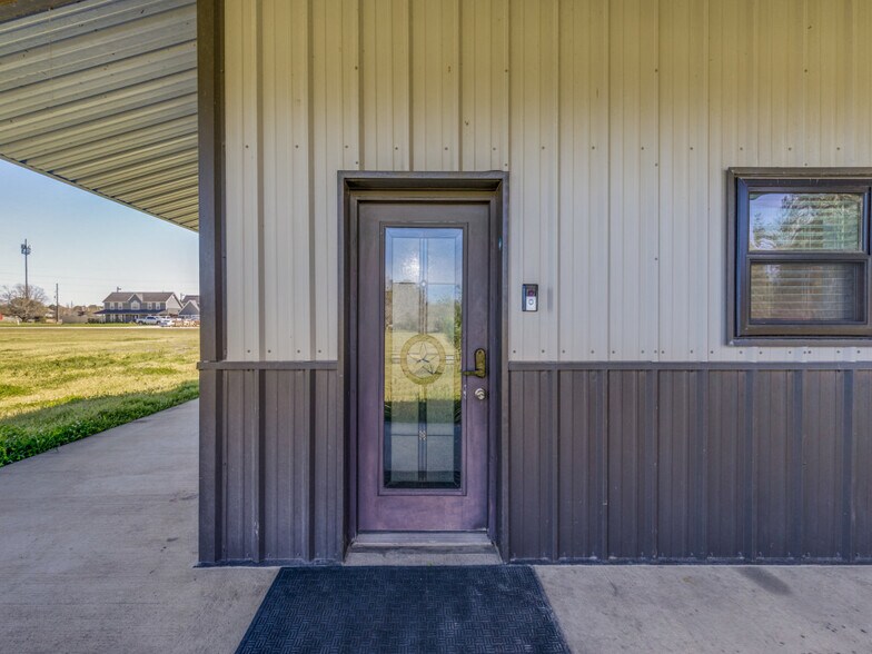 10711 Hidden Lake Ln, Richmond, TX à vendre - Photo de l’immeuble – Image 3 sur 22