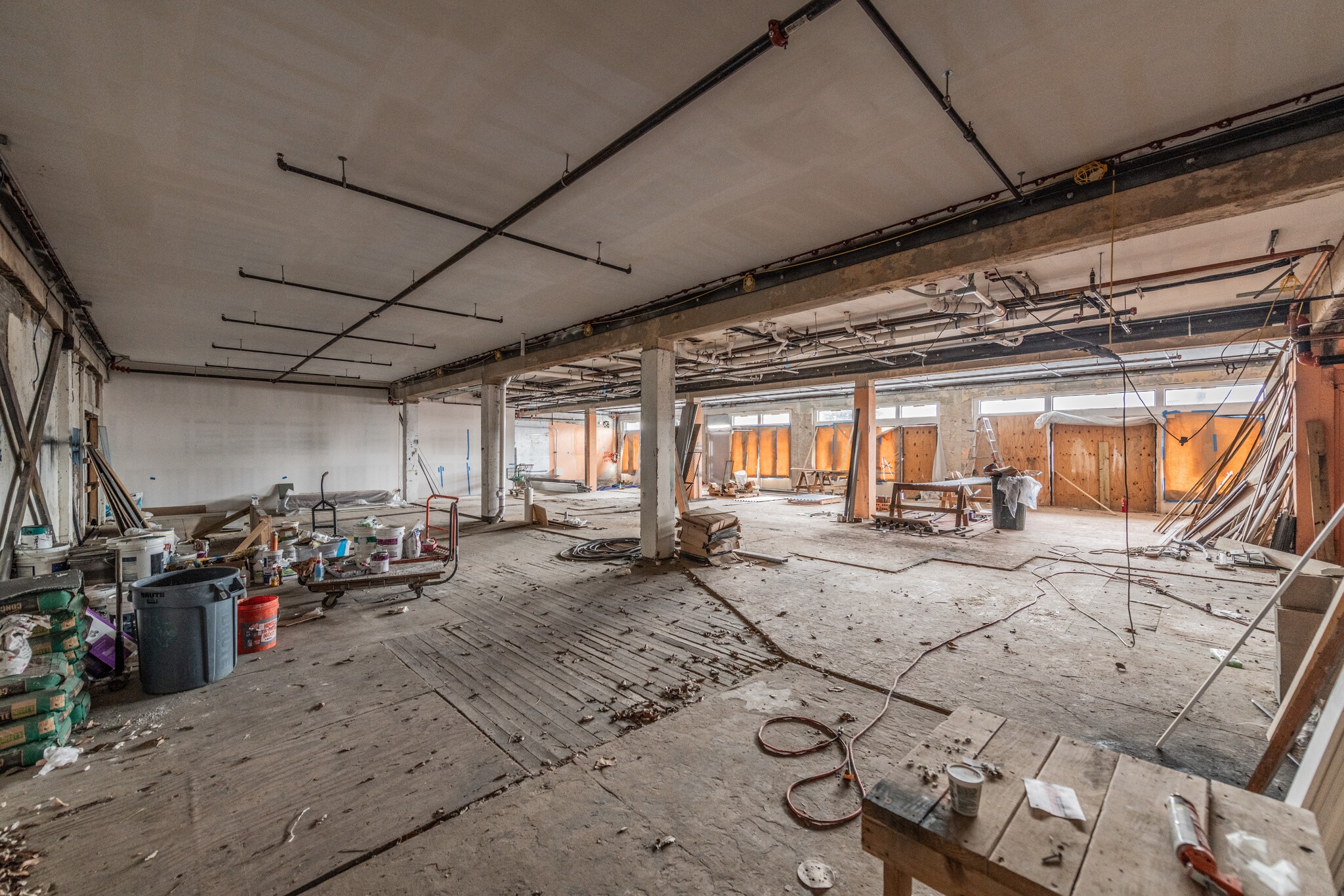 1405 S Flores St, San Antonio, TX à vendre Photo intérieure– Image 1 sur 6