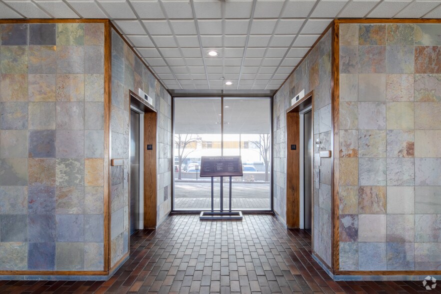 3650 S Yosemite St, Denver, CO à vendre - Hall d’entrée – Image 3 sur 6