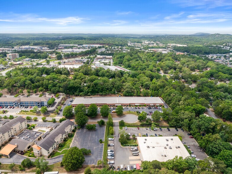 400 Hardin Rd, Little Rock, AR à vendre - Photo de l’immeuble – Image 2 sur 8