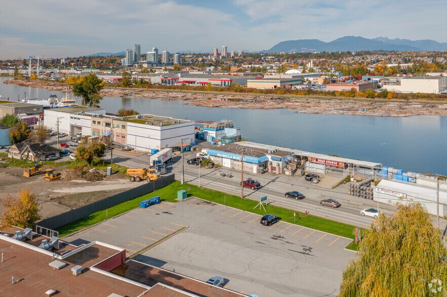 11491 River Rd, Richmond, BC à vendre - Photo de l’immeuble – Image 3 sur 5