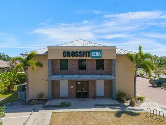 Plus de détails pour 5261 Paylor Ln, Sarasota, FL - Local commercial à louer