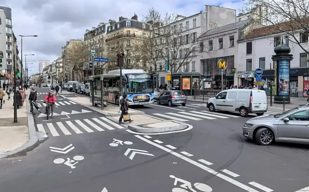 Local commercial dans Paris à louer Photo de l’immeuble– Image 1 sur 5