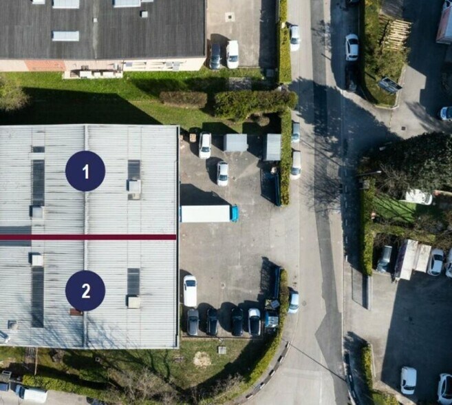 Local d’activités dans Vaulx-en-Velin à louer - Aérien – Image 2 sur 4