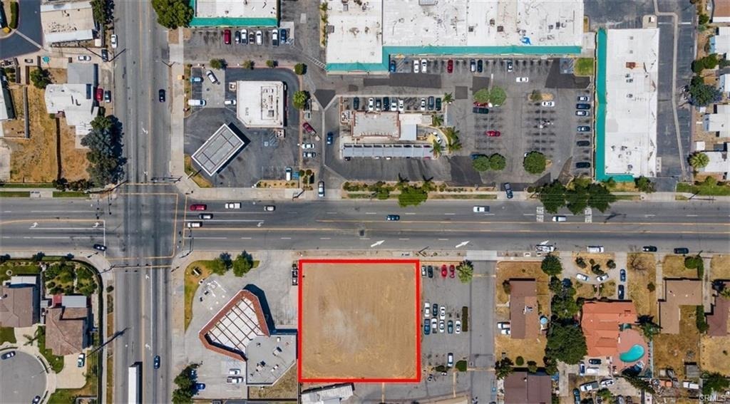 2863 Rialto Ave, San Bernardino, CA à vendre Aérien– Image 1 sur 6